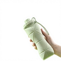 Gourde pliable en silicone de 600 ml – Bouteille d'eau portable pour le sport et les voyages – Tasse pratique en silicone anti-chute