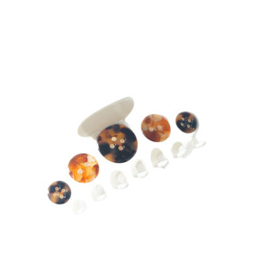 Pinza de Pelo de Acetato Estilo Coreano con Diseño de Botón y Agarre en Forma de Corazón para Mujer, Uso Diario, Origen Yiwu, Primavera 2025 - Product Image 5