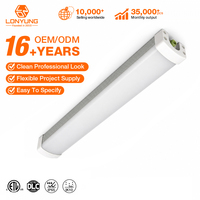 Lonyung 8FT 120W LED Tri-Proof Light IP65 IK10 DLC Listed ETL Linkable Linear Fixture 5 ans de garantie Batten Light