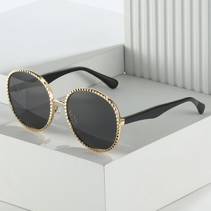 Lunettes de soleil à monture ronde <span class=keywords><strong>pour</strong></span> femmes, design Unique, dégradé, métal, dentelle, 2023 - Product Image 2