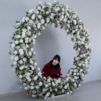 Direct van de fabriek: realistische zijden kunstbloemen boog in O-vorm voor Valentijnsdag aanzoek evenement decoratie, langdurig houdbaar