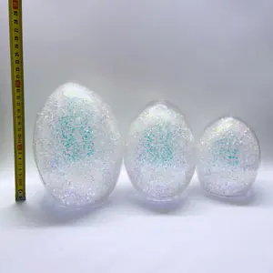 Ornamenti per uova di pasqua in vetro forniti in fabbrica