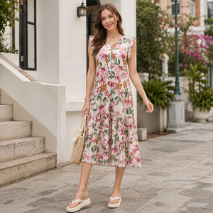 Robe élégante en viscose flammée à imprimé botanique, manches volantées, ourlet à volants étagés, robe de plage estivale, vente en gros pour boutiques - Product Image 1