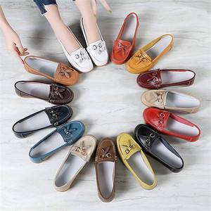 Chaussures plates en cuir véritable pour femme, grandes tailles 44, à talons plats et semelles souples, à enfiler, style « Mom Shoes », avec talon compensé pour l'équilibre - Product Image 6