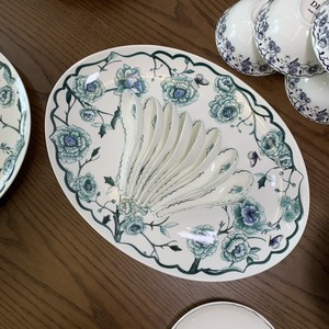 Nouveau produit : Service de table de luxe européen en porcelaine fine verte, 41 pièces, pour la famille - Product Image 4