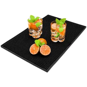 Fabricant vente marchandises chaudes fou fort point noir cocktail PVC tapis de bar pas cher couleur personnalisée tapis de bar