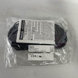 Microfotosensor Panasonic en forma de U con cable PM-L25 - Product Image 1