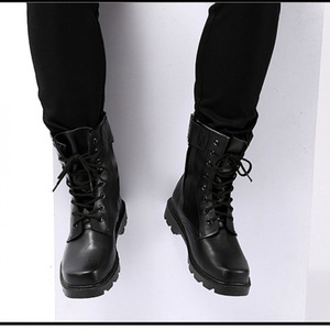 Bottes d'hiver pour hommes, doublées de laine, doublées de polaire, fermeture éclair latérale, antidérapantes, à lacets, hautes, noires, style Martin - Product Image 1