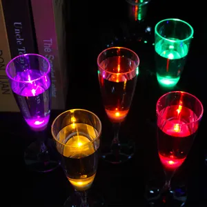 Promosyon parti kızdırma içme şampanya kokteyl bardakları  sıvı sensörü led cam bar