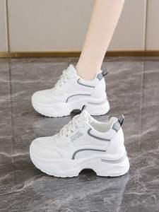 Nouvelle Arrivée : Mules à Talon Compensé Caché pour Femme, Plateforme 8cm, Style Vintage, Confortables et Décontractées – Indispensables pour les Petites Femmes - Product Image 4