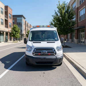 MINT 2016 Transit 3.7L V6 Essence Type II Icu Transit Clinique médicale Ambulance 4x4 Entièrement équipée - Product Image 4
