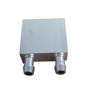 Bloque <span class=keywords><strong>de</strong></span> refrigeración por agua líquida <span class=keywords><strong>de</strong></span> aluminio 40*40*12mm Placa <span class=keywords><strong>de</strong></span> disipador <span class=keywords><strong>de</strong></span> calor <span class=keywords><strong>de</strong></span> CPU para carcasa <span class=keywords><strong>de</strong></span> ordenador - Product Image 4
