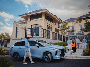 Dongfeng Forthing Nouveau véhicule utilitaire sport (VUS) hybride 7 places, mini-fourgon électrique pour usage familial et professionnel - Product Image 2