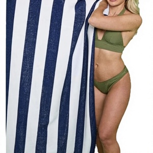 Serviette de plage personnalisée en microfibre, séchage rapide, coupe-vent, anti-sable, imprimée, pour l'été et la plage - Product Image 4