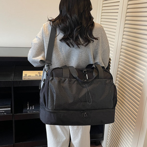 Large Capacity 20-35L Multi-function Foldable Camping Travel Bag Dry Wet Separation Water-Resistant Nylon Zipper Fitness Gym Bag - Product Image 5