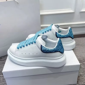 Zapatillas de Diseño de Lujo Originales McQueenes para Hombre, Calzado Deportivo Cómodo y Transpirable de Cuero Genuino, Estilo Casual - Product Image 1