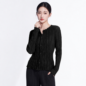 Blusa Casual Minimalista para Mujer, Corte Ajustado, Tejido de Poliéster, Cierre de Botones, Transpirable, Manga Larga, Venta al Por Mayor, Ecológica - Product Image 2