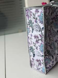 Large <b>Floral</b> Print Eco-Friendly Stylish Women's <b>Tote</b> <b>Bag</b> Blue Quilted Open Closure for Daily Shopping Travel-Made Indian Cotton - Product Image 3