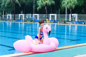 Flotador Inflable de Pavo Real para Piscina - Material de PVC con Capacidad de hasta 100 kg, Uso Interior/Exterior - Product Image 3