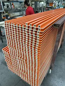 סין חם מכירת עץ פלסטיק מרוכבים pvc קל להתקין קישוט מקורה