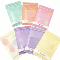 Pochette d'emballage cosmétique personnalisée avec logo, forme allongée, sac en plastique transparent avec fenêtre pour masque de soin des lèvres