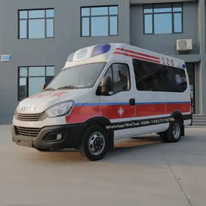 Neuer iveco Rettungs wagen für Krankenhaus