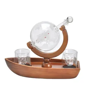 Decanter Kerajinan Model Perahu Kayu Kualitas Tinggi Decanter Wiski dengan Dasar Kayu dengan 2 Gelas Cangkir