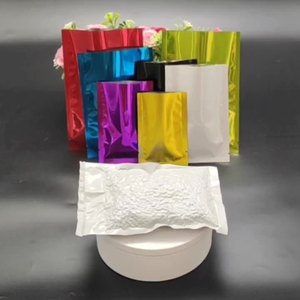 Sac d'emballage <span class=keywords><strong>de</strong></span> masque facial <span class=keywords><strong>blanc</strong></span> en aluminium <span class=keywords><strong>de</strong></span> haute qualité - Product Image 2