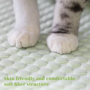Wieder verwendbare Eisse ide Hund Selbst kühlende Matte Wasch bare Haustier Isomatte Decke Haustier Kühl matte für Hund Welpe Katze - Product Image 6
