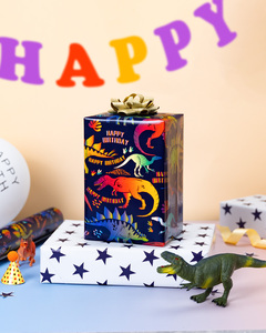 Papier cadeau brillant sur le thème des dinosaures de dessins animés, papier cadeau pour enfants, double face, personnalisable - Product Image 5