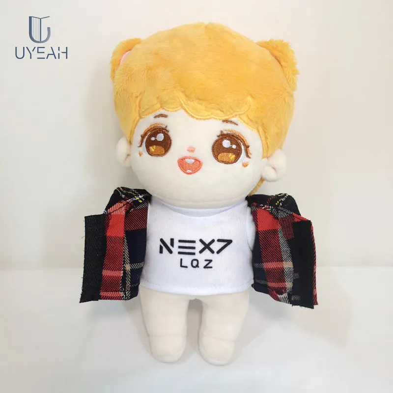 Nhà máy OEM tùy chỉnh plushies của riêng bạn đứng lên nhồi Kpop thần tượng 20cm 25cm 30cm mini kích thước bông búp bê đồ chơi phim hoạt hình sao búp bê