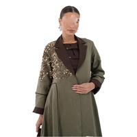 Lignes Abaya Robe musulmane pour femmes Vêtements islamiques de Dubaï Kaftan Abaya musulmane de Dubaï Mode arabe Abaya