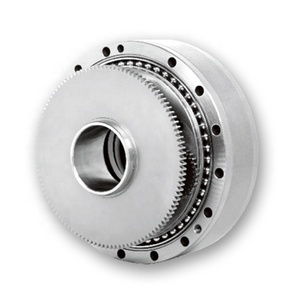 Reductor de Velocidad Cicloidal 3F FAMED RV100-C-36.75 con Eje Hueco, Accionamiento por Motor, Certificación ISO9001 y CE, 980 Nm de Torque - Product Image 5