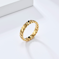 Bague empilable en acier inoxydable torsadé géométrique minimaliste, plaqué or 18 carats, couleur argent, bijoux de mode pour usage quotidien