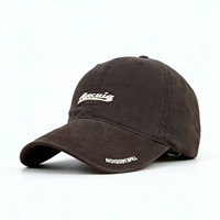 Casquette de baseball en jean délavé et vieilli, style vintage, avec rivets métalliques, ajustable, souple, pour tenue décontractée