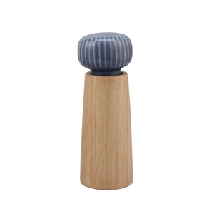 Moulin à poivre en céramique Allemagne à grossièreté réglable - Product Image 1