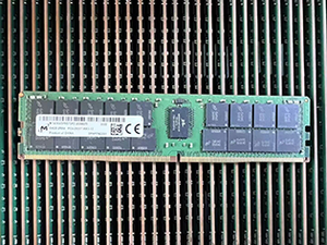 MTA36ASF8G72PZ-2G9R1 Módulo de Memoria de Servidor de 64 GB DDR4-2933 RDIMM PC4-23466U-R de Doble Rango X4 MTA36ASF8G72PZ-2G9R1 MTA36ASF8G72PZ-2 - Product Image 2