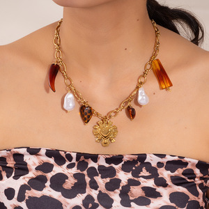 Elegante Leopardenmuster-Herzkette aus 316L Edelstahl mit 18K Gold-Galvanisierung, Wasserfest und Langlebiger Schmuck - Product Image 6