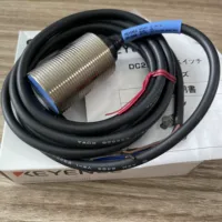 Capteur de proximité indépendant KEYENCE EV-130MC, série EV, type blindé M30 EV 130MC