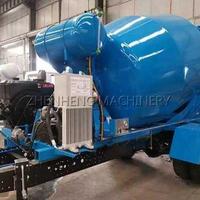 Petite bétonnière remorquable à vendre, réservoir de mélange de béton mobile compact pour projets d'ingénierie avec système hydraulique