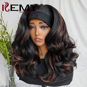 Parrucche sintetiche con fascia per capelli Latisha, texture Yaki completa, fibra resistente al calore, realizzate a macchina, parrucche sintetiche convenienti per donne di colore - Product Image 2
