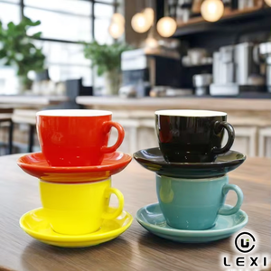 Set di <span class=keywords><strong>Tazza</strong></span> e Piattino in Ceramica Colorata Stile Nordico, <span class=keywords><strong>Tazza</strong></span> <span class=keywords><strong>da</strong></span> Tè in Porcellana con Smalto Vivace per Casa e Caffetteria - Product Image 1