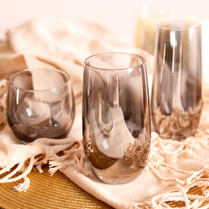 Macchina di alta qualità soffiato rotondo fumo grigio estetica all'ingrosso <span class=keywords><strong>caffè</strong></span> personalizzato succo di acqua tazza di vetro - Product Image 2