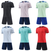 Ensemble de maillots de football en jacquard géométrique, impression personnalisée, respirant, 100% polyester, uniforme de football pour hommes et enfants, vêtements de sport d'entraînement, OEM