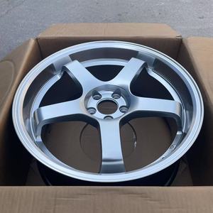 Roues de voiture de tourisme durables de 17 <span class=keywords><strong>à</strong></span> 20 pouces pour Audi A4 pour <span class=keywords><strong>Mercedes</strong></span> W211 pour Volkswagen pour Honda pour Toyota pour BMW F30 E90 - Product Image 4