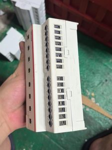 Módulo de Control Doméstico SA/S8.16, Dispositivo de Automatización de Edificios, Controlador de Interruptores de 16 Canales para Sistemas Inteligentes - Product Image 5