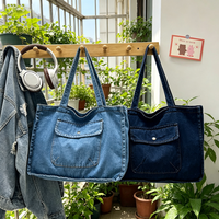 Sac à bandoulière décontracté en jean pour femme, motif filigrané, grande capacité, style universitaire, sac fourre-tout tendance