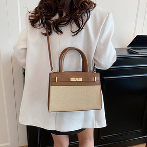 Bolso Bandolera de Mujer Estilo Coreano, Casual, Moderno, con Textura, Diseño de Letras y Cierre de Cremallera - Product Image 6
