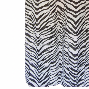 ม่านอาบน้ำโพลีเอสเตอร์ลายดอกไม้แบบคลาสสิกสำหรับห้องและห้องน้ำส่งออกจากอินเดีย - Product Image 1