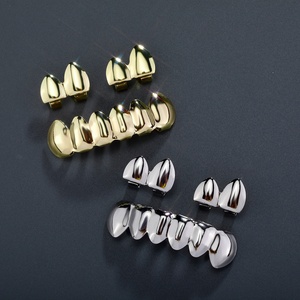 JAG-130-2 Accessoires dentaires pour cosplay d'Halloween, très demandés, pour un ensemble de sertis lisses en forme de diamant, tendance, polyvalent pour homme, creux - Product Image 2
